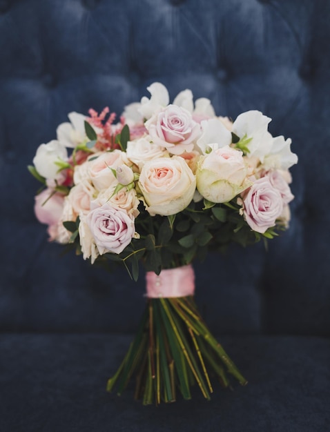 Bouquet de noiva com rosas