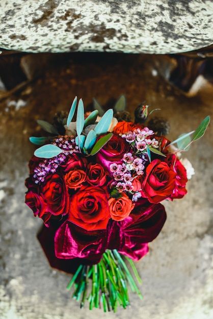 Foto bouquet de rosas vermelhas