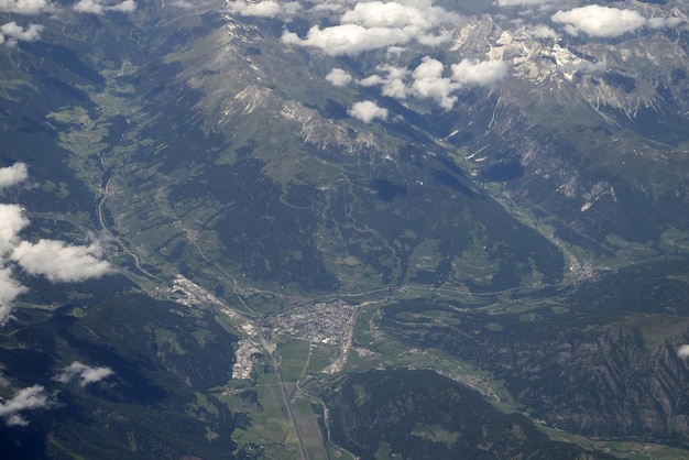 Bozen Bolzano vista aérea do avião