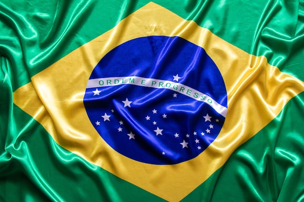 Foto brasilianische flagge mit textur.