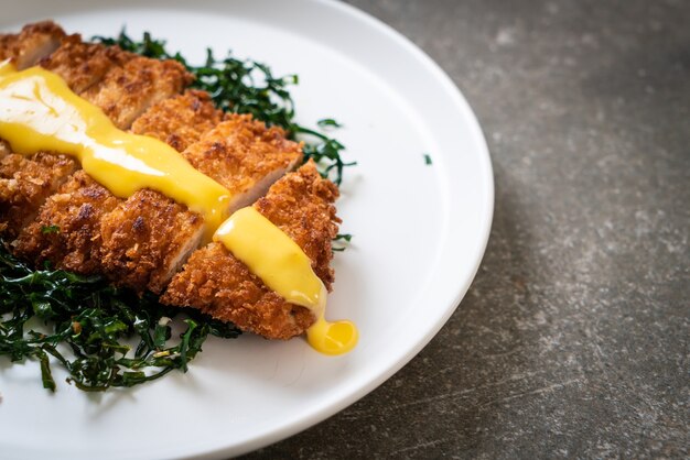 Brathähnchen mit Zitronen-Limetten-Sauce