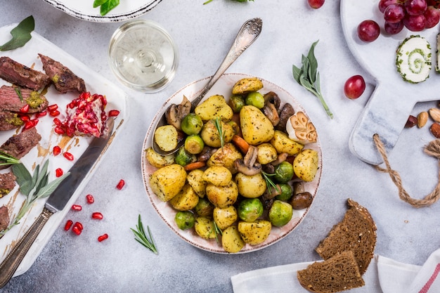 Bratkartoffeln mit Gemüse