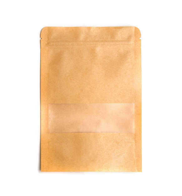 Brauner Papiertüte auf weißem Hintergrund