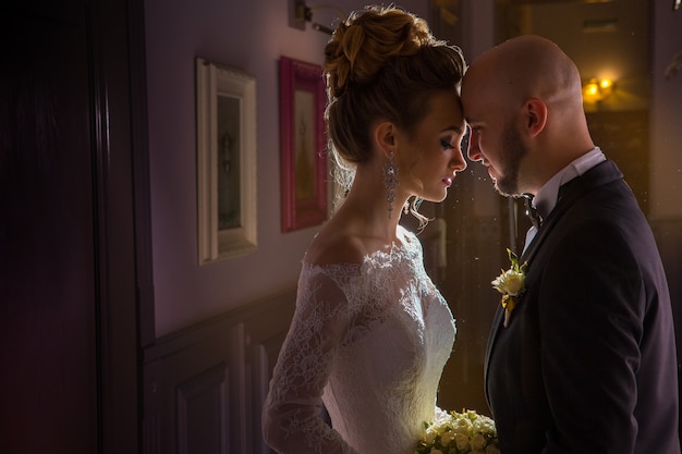 Braut und Bräutigam am Hochzeitstag