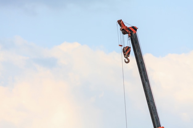 Brazos telescópicos de camión grúa de construcción móvil