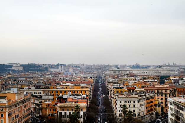 Breite Ansicht der Stadt Rom vom Vatikan