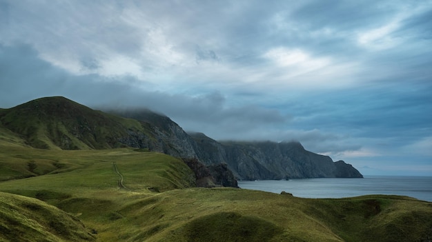 Breites Panorama der Bay Edge of World auf der Insel Shikotan Kuril Islands Russland