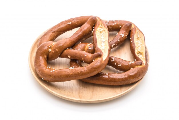 Brezel auf weißem Hintergrund