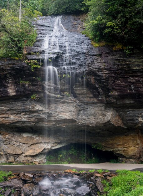 Bridal Veil Falls Cerca De Highlands Nc Foto Premium