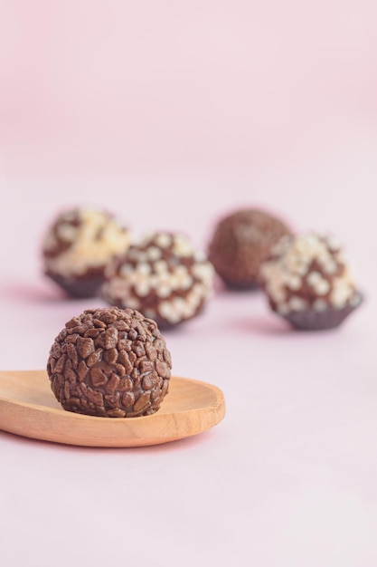 Brigadeiro Gourmet. Doce típico brasileiro.