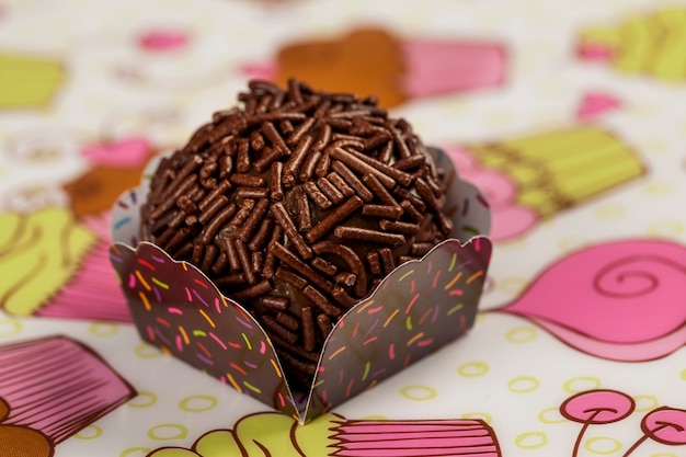 Brigadeiro um doce brasileiro.