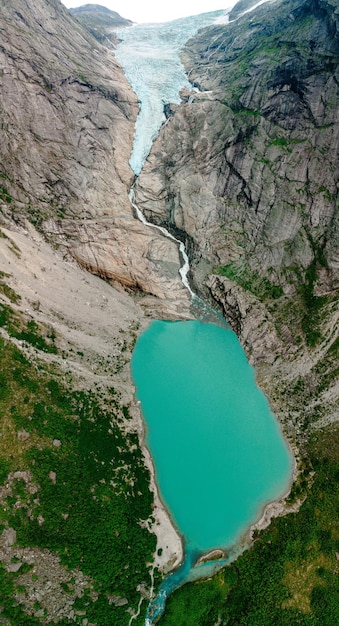 Briksdalsbreen es un brazo glaciar de JostedalsbreenBriksdalsbre Noruega