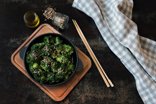 Foto brócoli al horno