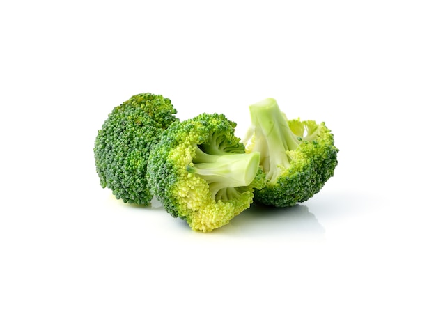 Brokkoli getrennt auf weißem Hintergrund