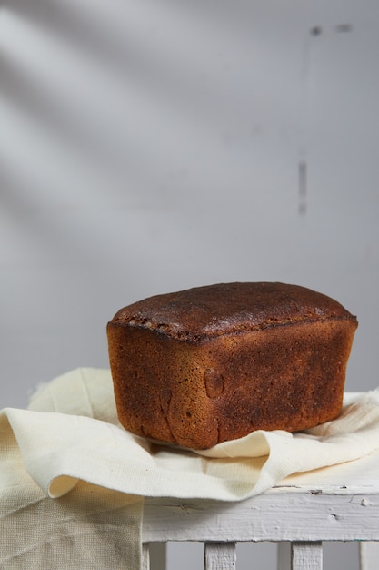 Brot auf einem Teller