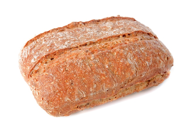 Brotlaib auf Weiß