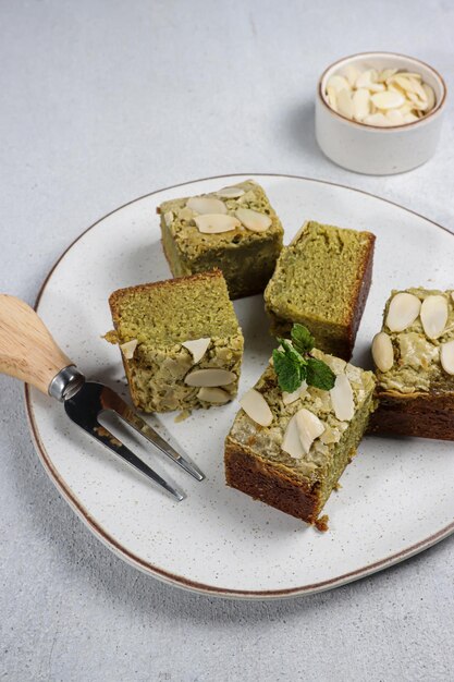 Brownis matcha chá verde ou brownies matcha bolo de chá verde