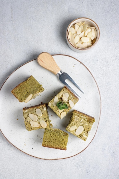 Brownis matcha chá verde ou brownies matcha bolo de chá verde