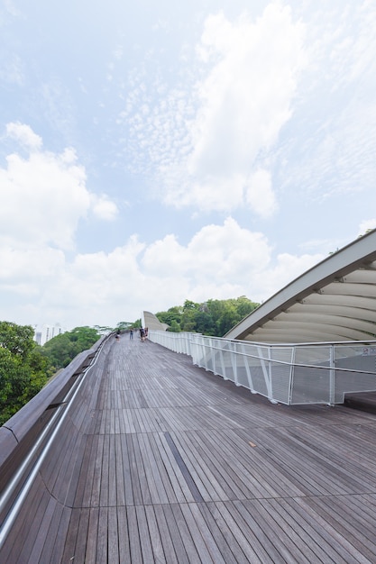 Brücke Gehweg im Park