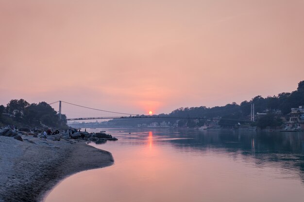 Brücke in Rishikesh