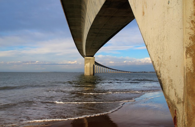 Brücke über das Meer
