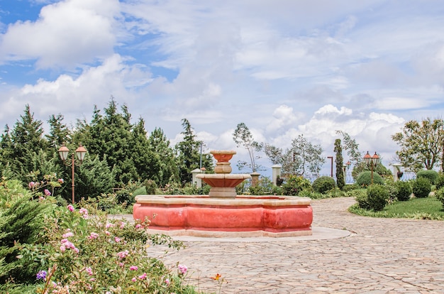 Brunnen im Garten