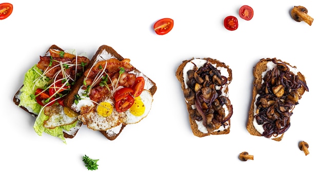 Bruschetta com cogumelos e salsa