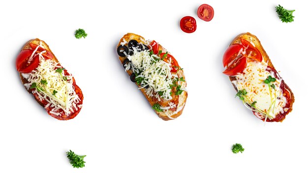 Bruschetta con diferentes rellenos