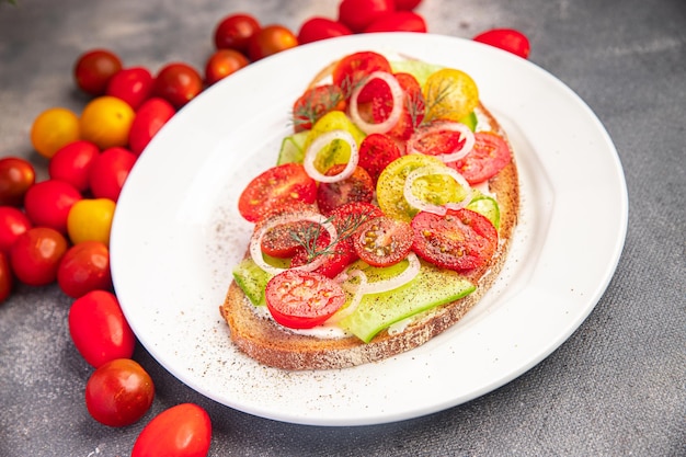 bruschetta tomate gemüse lecker snack gesunde mahlzeit essen snack diät auf dem tisch kopie raum