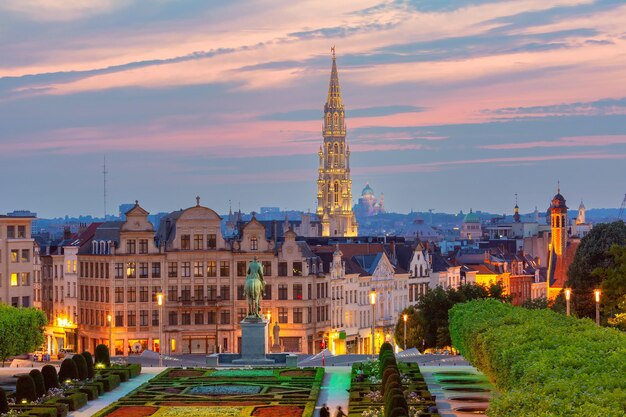 Foto bruselas de noche bruselas bélgica