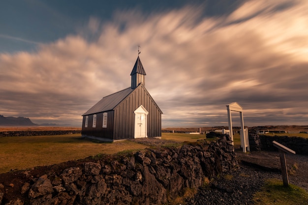 Búðakirkja-kirche in búdir-stadt in snæfellsnes-halbinsel, west-island.