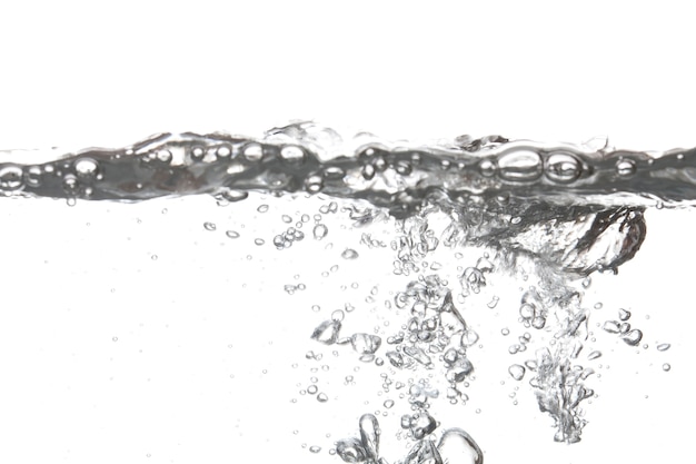 Foto bubble luft in wasser isoliert auf weißem hintergrund.