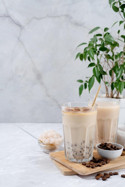 Bubble tea con hielo con deliciosa tapioca