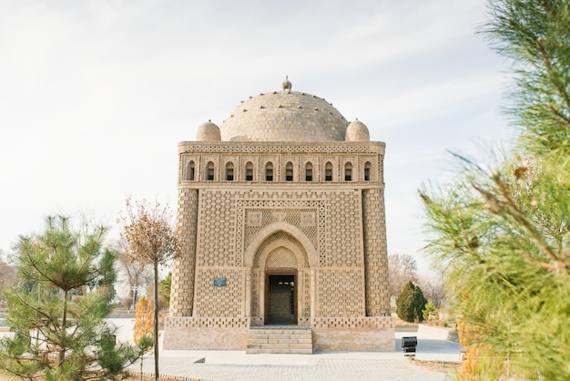 Foto buchara usbekistan dezember 2021 mausoleum der samaniden an einem sonnigen tag im winter