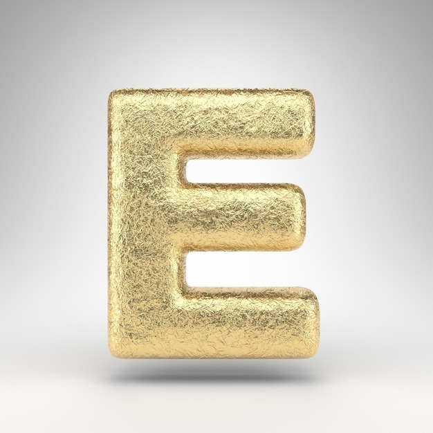 Buchstabe E Großbuchstaben auf weißem Hintergrund. Zerknitterte goldene Folie 3D gerenderte Schriftart mit glänzender Metallstruktur.