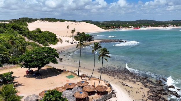 Foto buchtwasser am genipabu-strand in rio grande do norte, brasilien nordosten