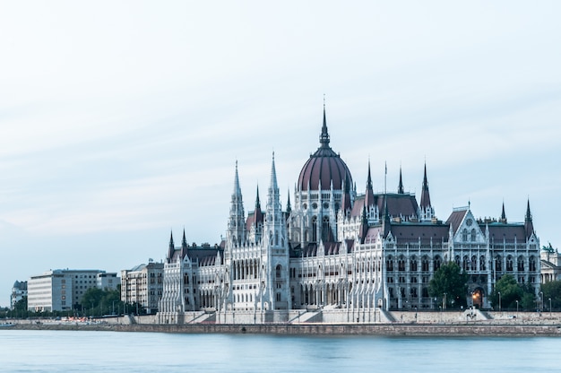 Budapest-Donau-Fluss-Brücke parlament Ungarn