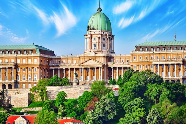 Budapester Königsschloss zur Tageszeit. Fragmente der Burg. Ungarn.