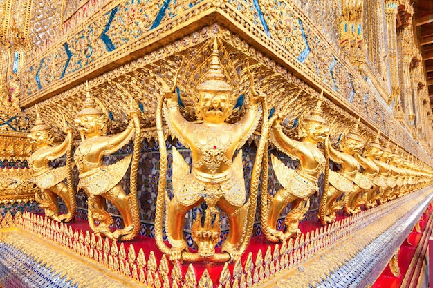 Buddha-Statue im Wat Phra Kaew