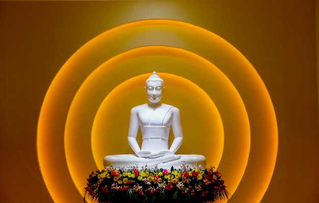 Buddha-Statuen im Tempel