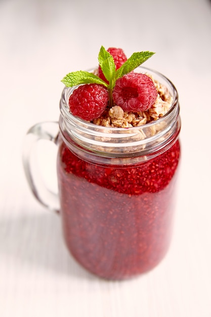 Budín de semillas de chia y frambuesa