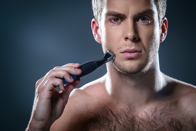 Buen concepto de belleza masculina