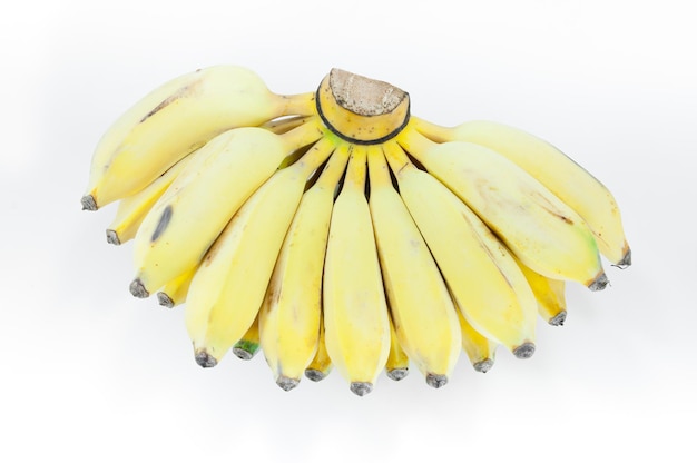 Bündel zuckerreife Banane auf weißem Hintergrundbananenfrüchte