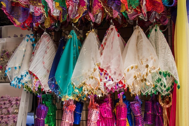 Bufanda de mujer tradicional turca con bordado