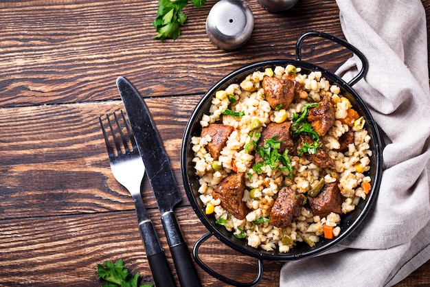 Bulgur con carne y verduras