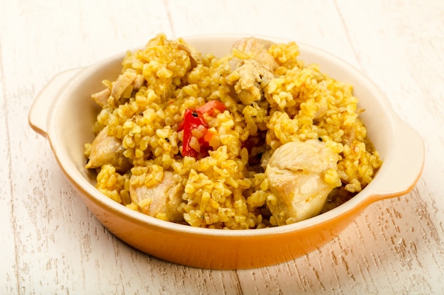 Bulgur mit Huhn