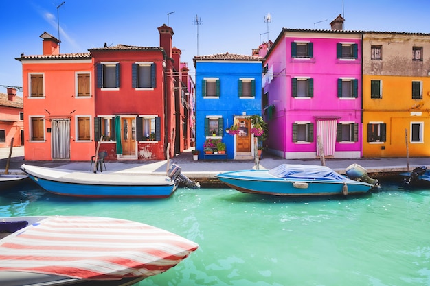 Bunte Fassade auf Burano, Provinz Venedig