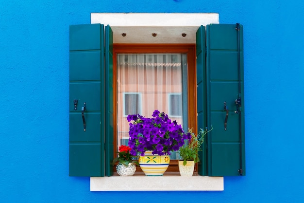 Bunte Häuser auf dem Burano Venedig Italien