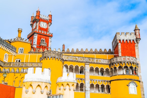 Bunter alter Palast in Sintra Portugal