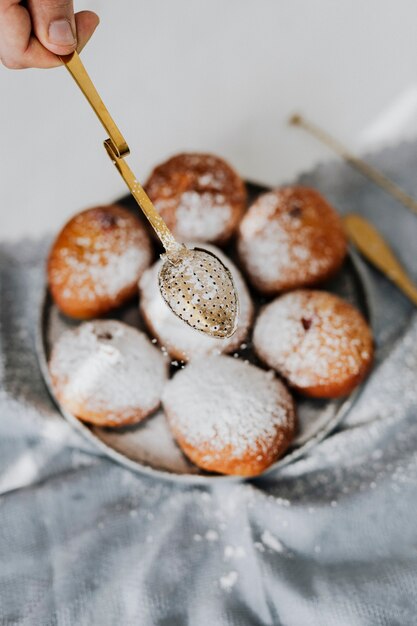 Buñuelo caseiro tradicional espanhol, bolinhos de massa frita